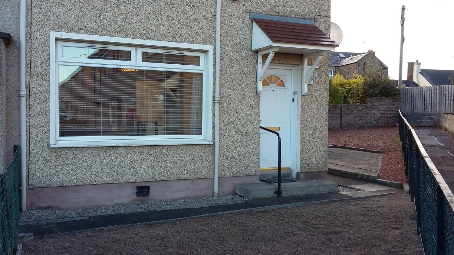 View property for rent Moffat Avenue, Bonnyrigg