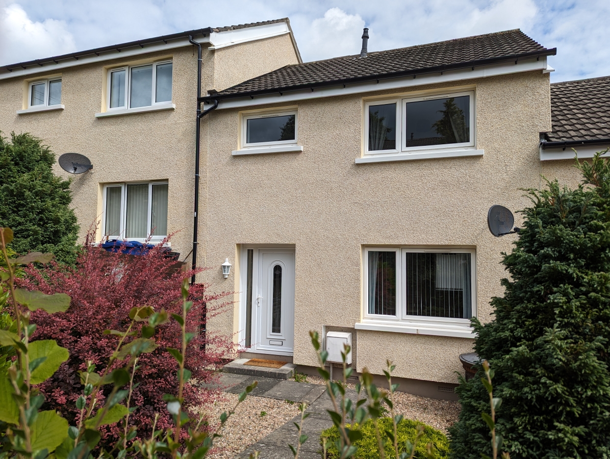 View property for rent Avon Grove, Penicuik