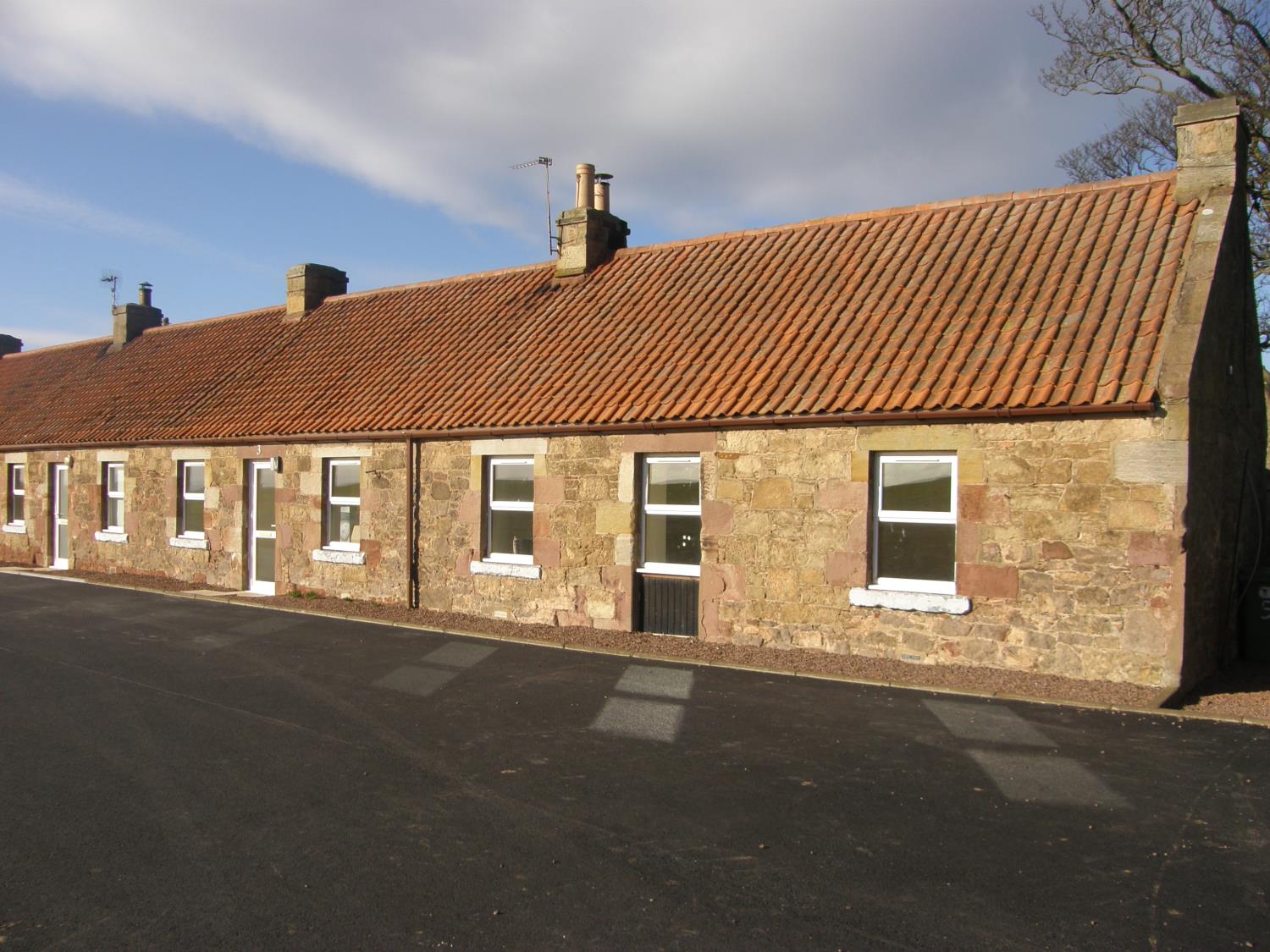 View property for rent Newhouse Farm Cottages, North Berwick