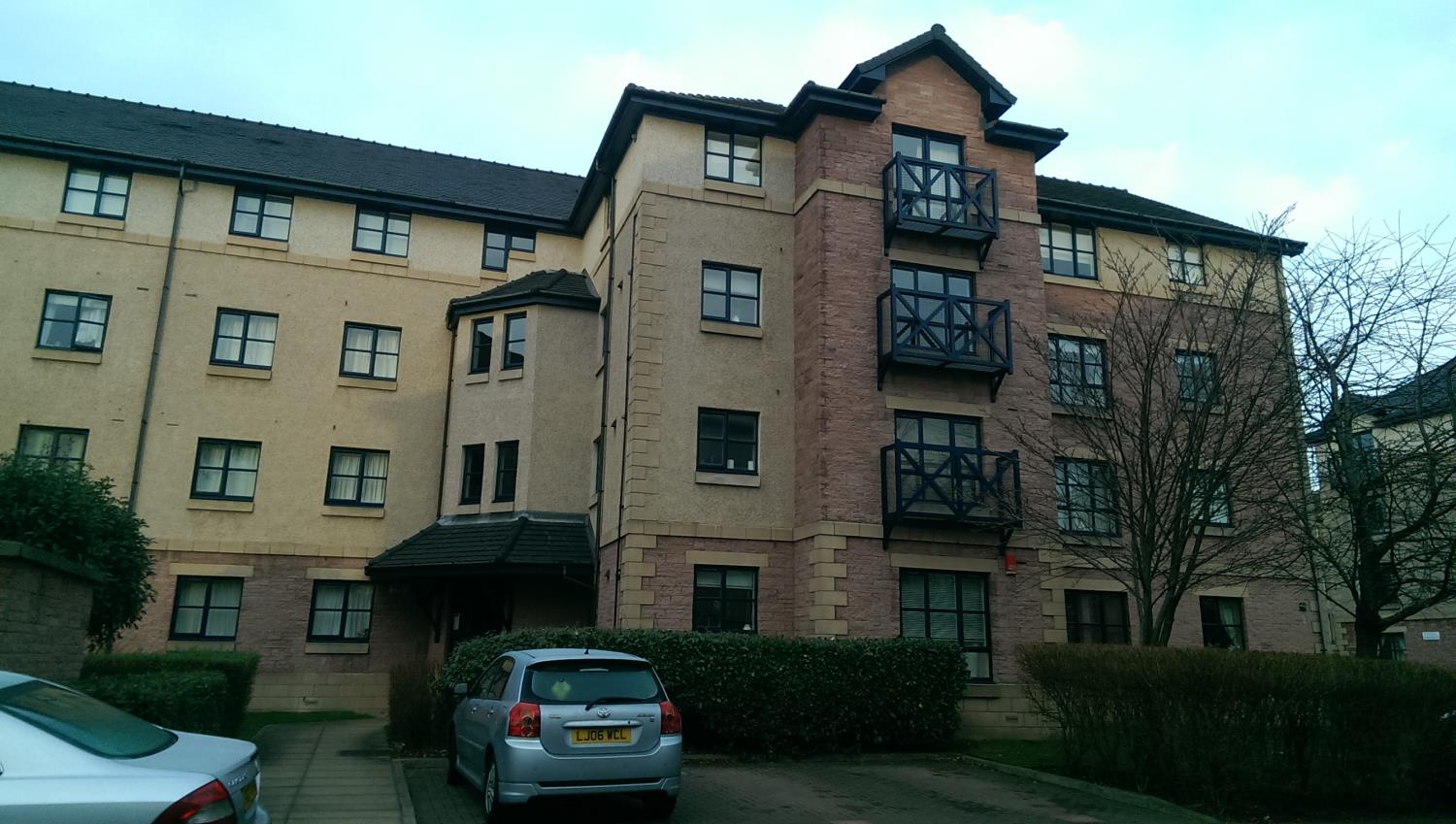 View property for rent Russell Gardens, Edinburgh