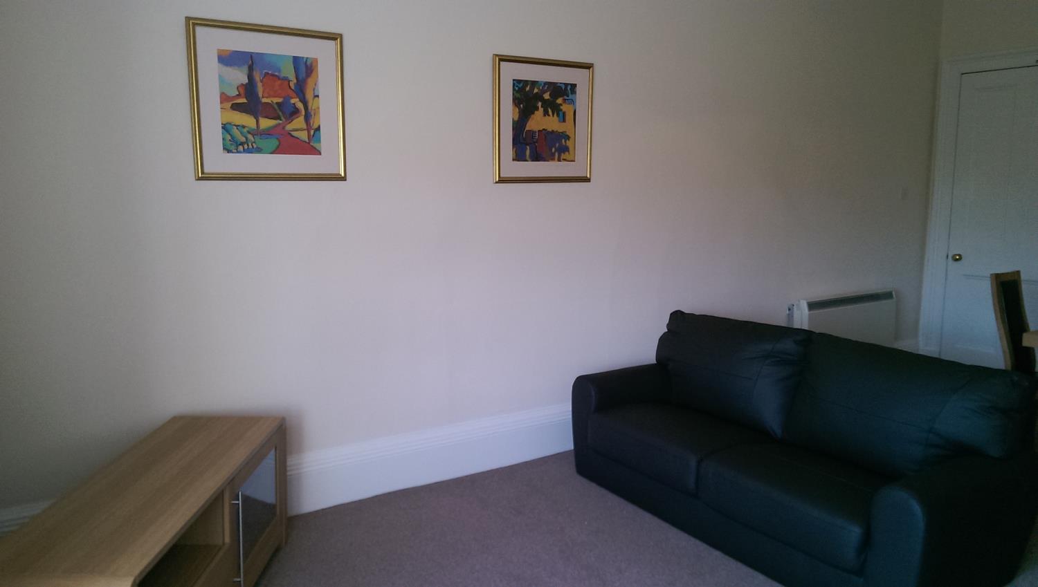 Lounge 2