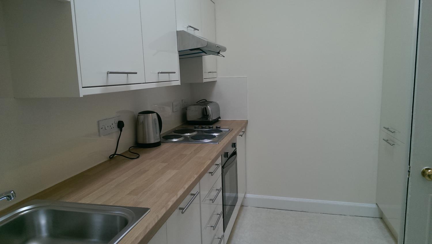 Kitchen 4