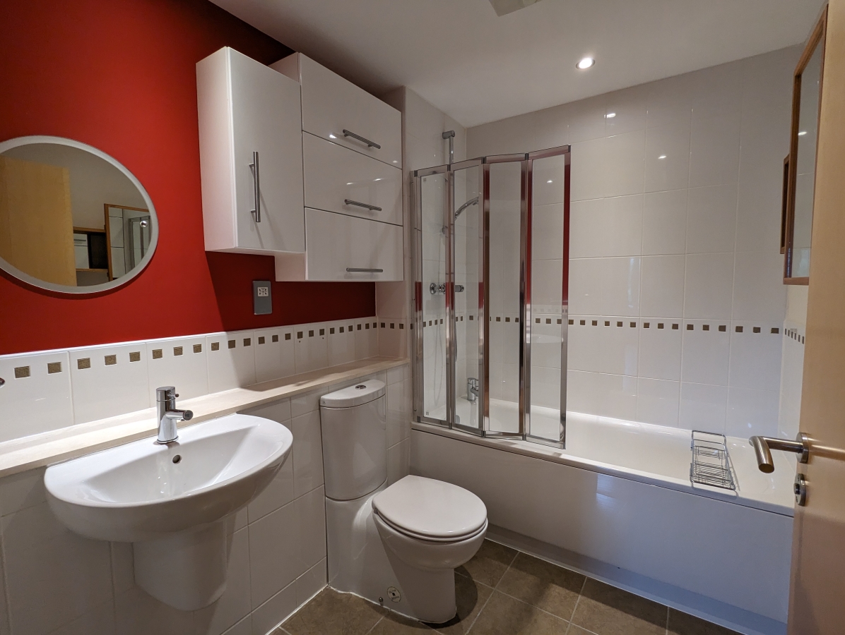 Main Bathroom
