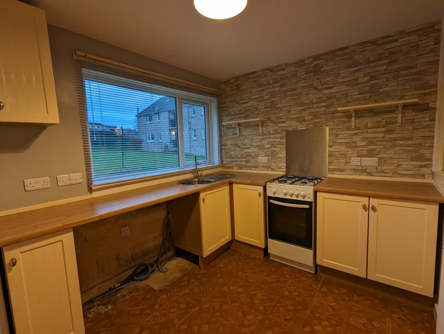 Kitchen 2