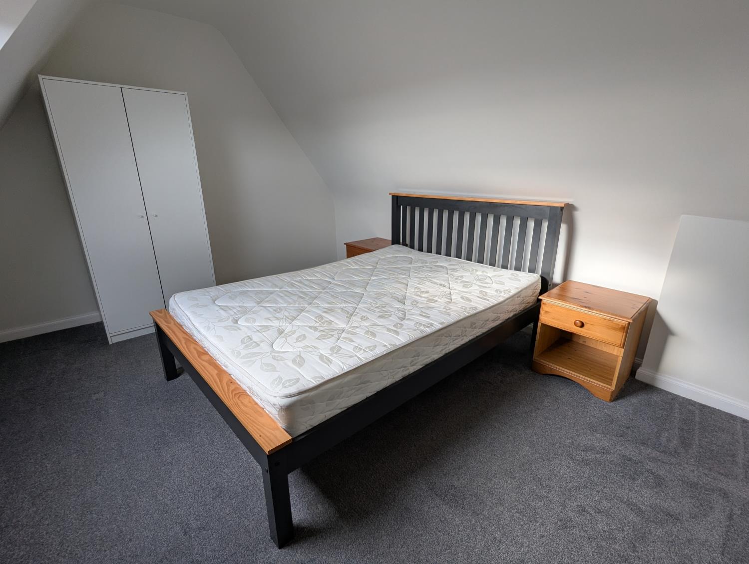 Bedroom 2.2